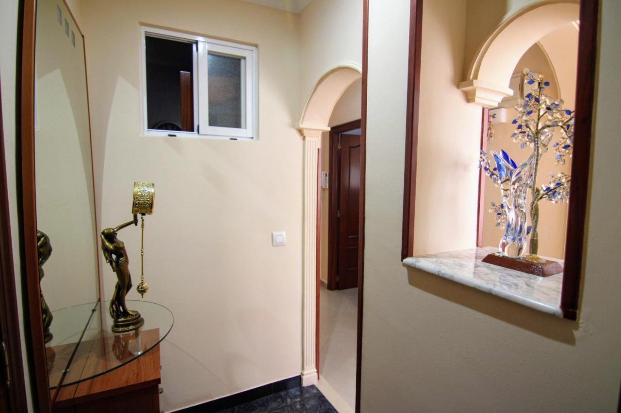 Apartamento Serafin De La Caleta Cadiz Exterior photo